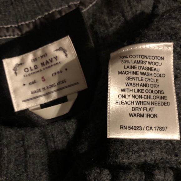 Old Navy Sweater Size S - Picture 9 of 12